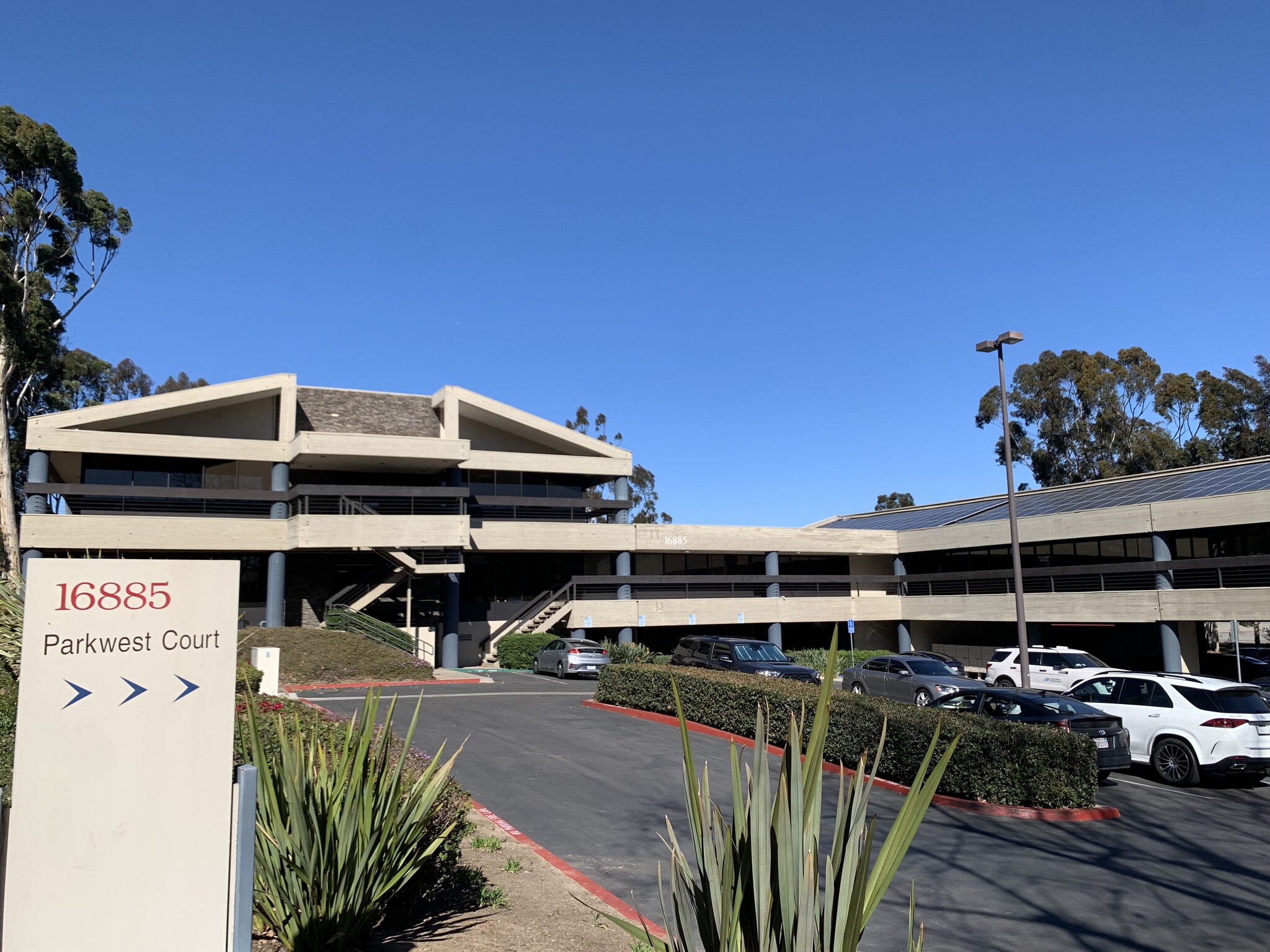 16885 W Bernardo Dr, San Diego, CA for lease Building Photo- Image 1 of 10