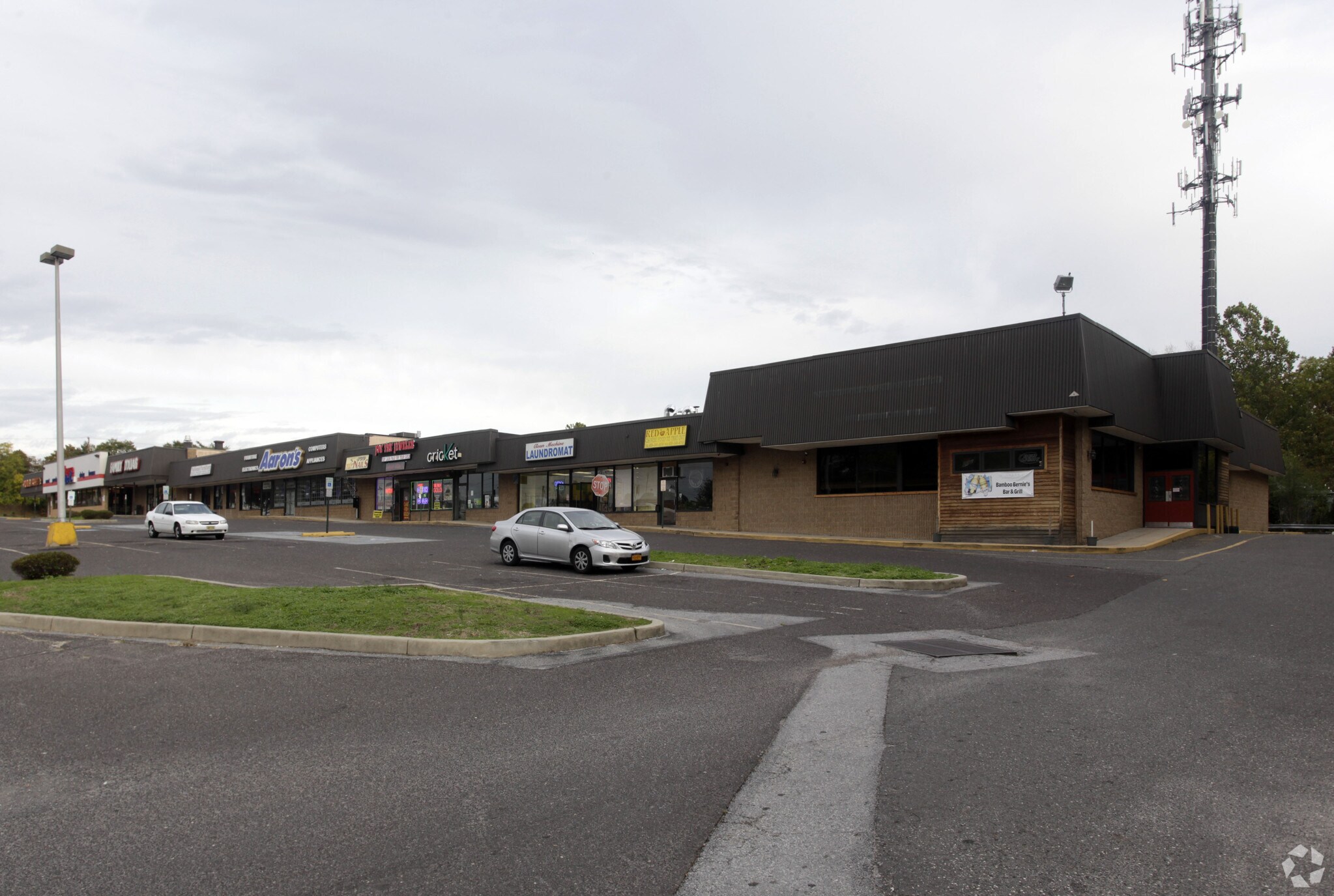 801 Blackwood Clementon Rd, Lindenwold, NJ à louer Photo du bâtiment- Image 1 de 18