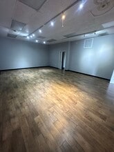 16558 SE McLoughlin Blvd, Milwaukie, OR à louer Photo intérieure- Image 1 de 5