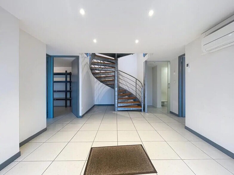 52 Quai Joseph Gillet, Lyon à louer - Photo intérieure - Image 2 de 12