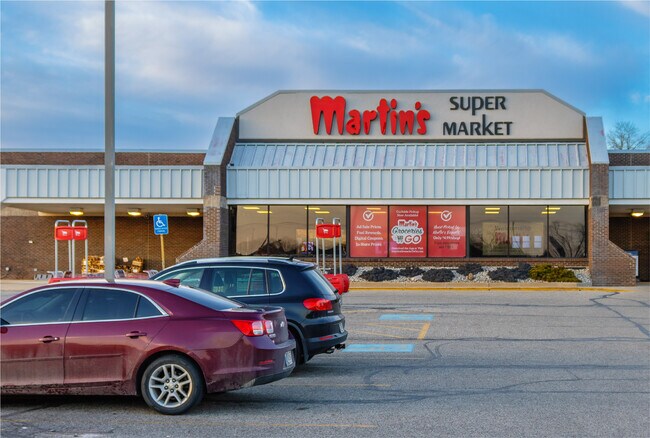 Plus de détails pour 865 E Jefferson St, Plymouth, IN - Commerce de détail à vendre
