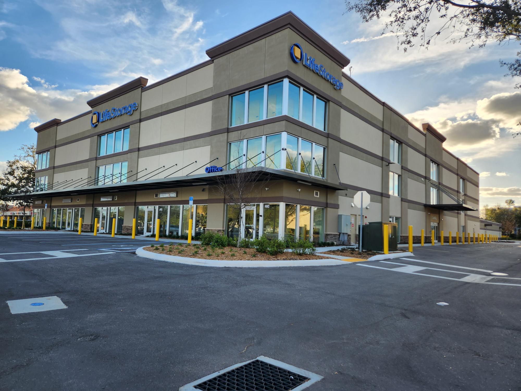 2334 Semoran Blvd, Orlando, FL for lease Primary Photo- Image 1 of 5