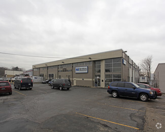 Plus de détails pour 35 Larkin St, Stamford, CT - Industriel à vendre