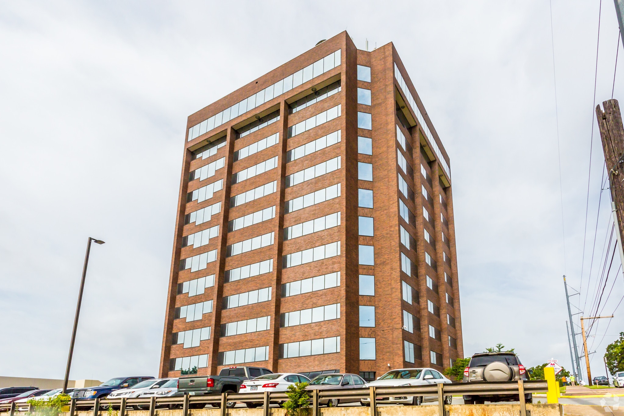 415 N Mckinley St, Little Rock, AR for lease Primary Photo- Image 1 of 4