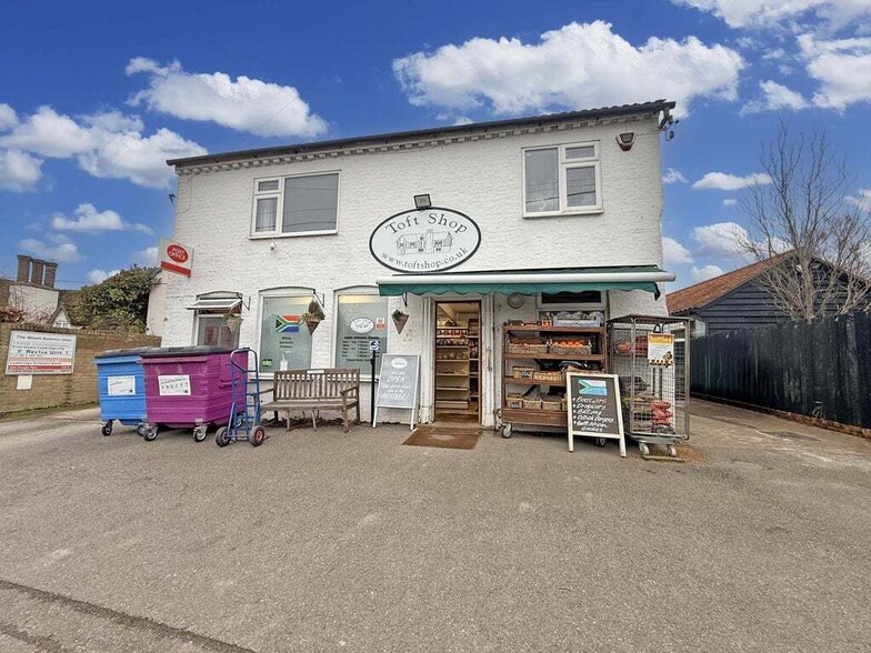 6 High St, Toft for lease - Building Photo - Image 3 of 8