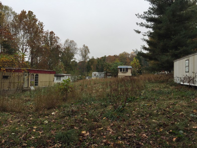 Shawnee Dr 24112-1876, Collinsville, VA for sale - Primary Photo - Image 1 of 17