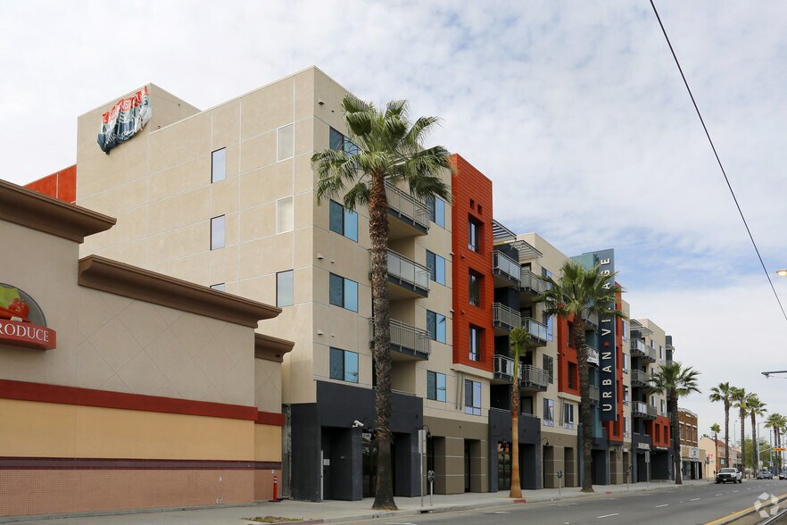 1081 Long Beach Blvd, Long Beach, CA à louer - Photo du bâtiment - Image 2 de 30