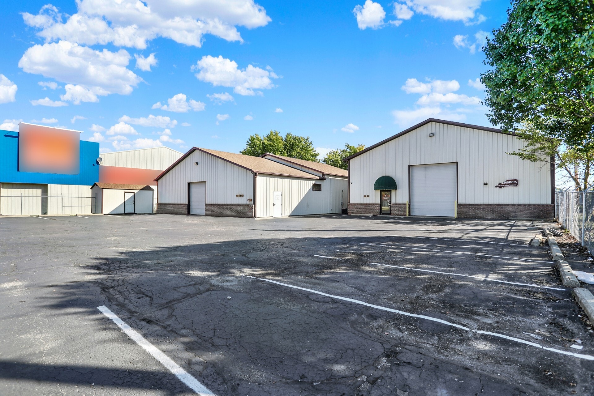 3291 Madison Ave portfolio of 2 properties for sale on LoopNet.ca Primary Photo- Image 1 of 25