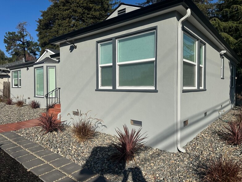 1600 B St, Hayward, CA à louer - Photo du bâtiment - Image 2 de 21