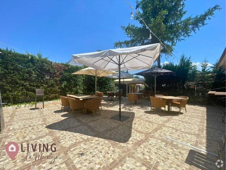 Commerce de détail dans Rivas-Vaciamadrid, Madrid à louer - Photo du bâtiment - Image 2 de 20