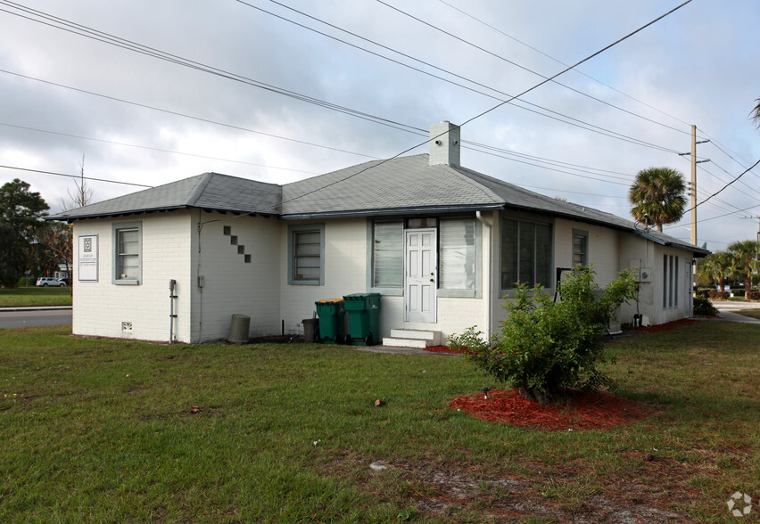 210 E Hibiscus Blvd, Melbourne, FL à vendre - Photo du bâtiment - Image 3 de 6