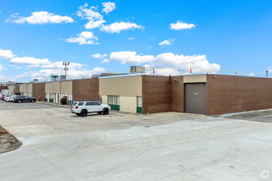 5310-5352 S East Ave, Countryside, IL for lease - Primary Photo - Image 1 of 9