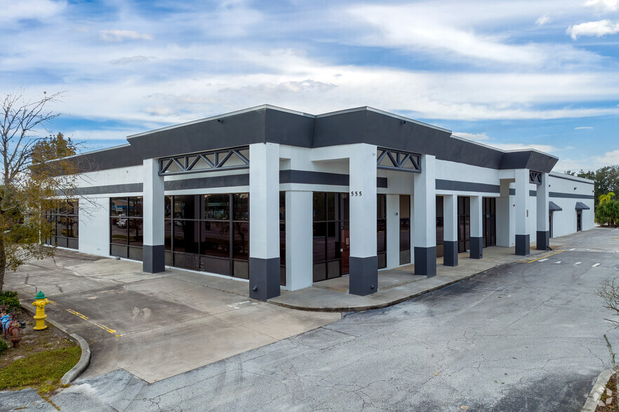 555 Semoran Blvd, Fern Park, FL for lease - Primary Photo - Image 1 of 6