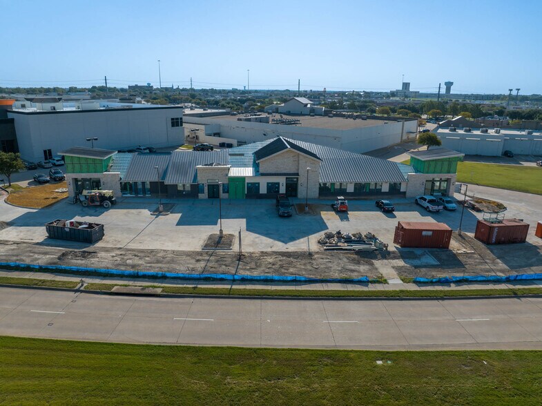 514 Watters Road, Allen, TX à vendre - Photo principale - Image 1 de 4