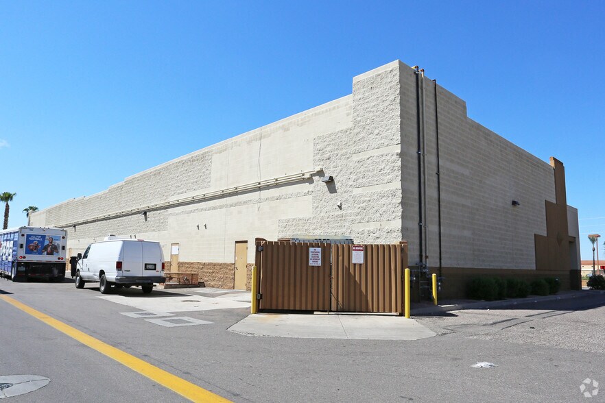 1229 S Power Rd, Mesa, AZ for lease - Building Photo - Image 2 of 15