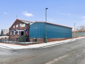 Read St, Hyde à louer Photo du bâtiment- Image 1 de 10