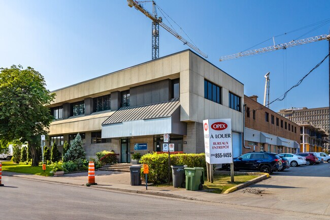 Plus de détails pour 150 Rue Authier, Montréal, QC - Industriel à louer