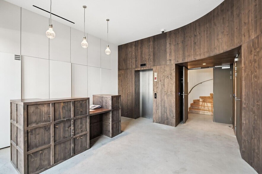 1 Rue De La Pépinière, Paris à louer - Hall d’entrée - Image 2 de 23
