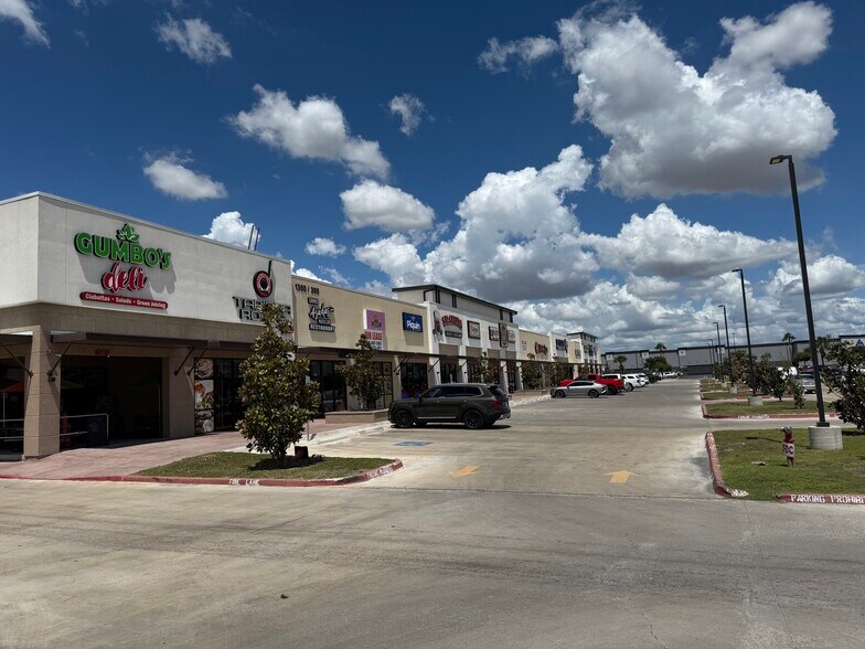 1300 Trenton Rd, McAllen, TX for sale - Building Photo - Image 2 of 9