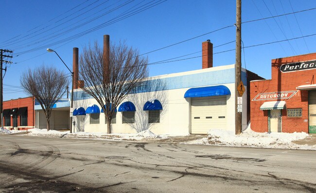 More details for 2011 St Clair Ave NE, Cleveland, OH - Retail for Sale