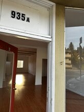 935 Sir Francis Drake Blvd, Greenbrae, CA for lease Building Photo- Image 2 of 4