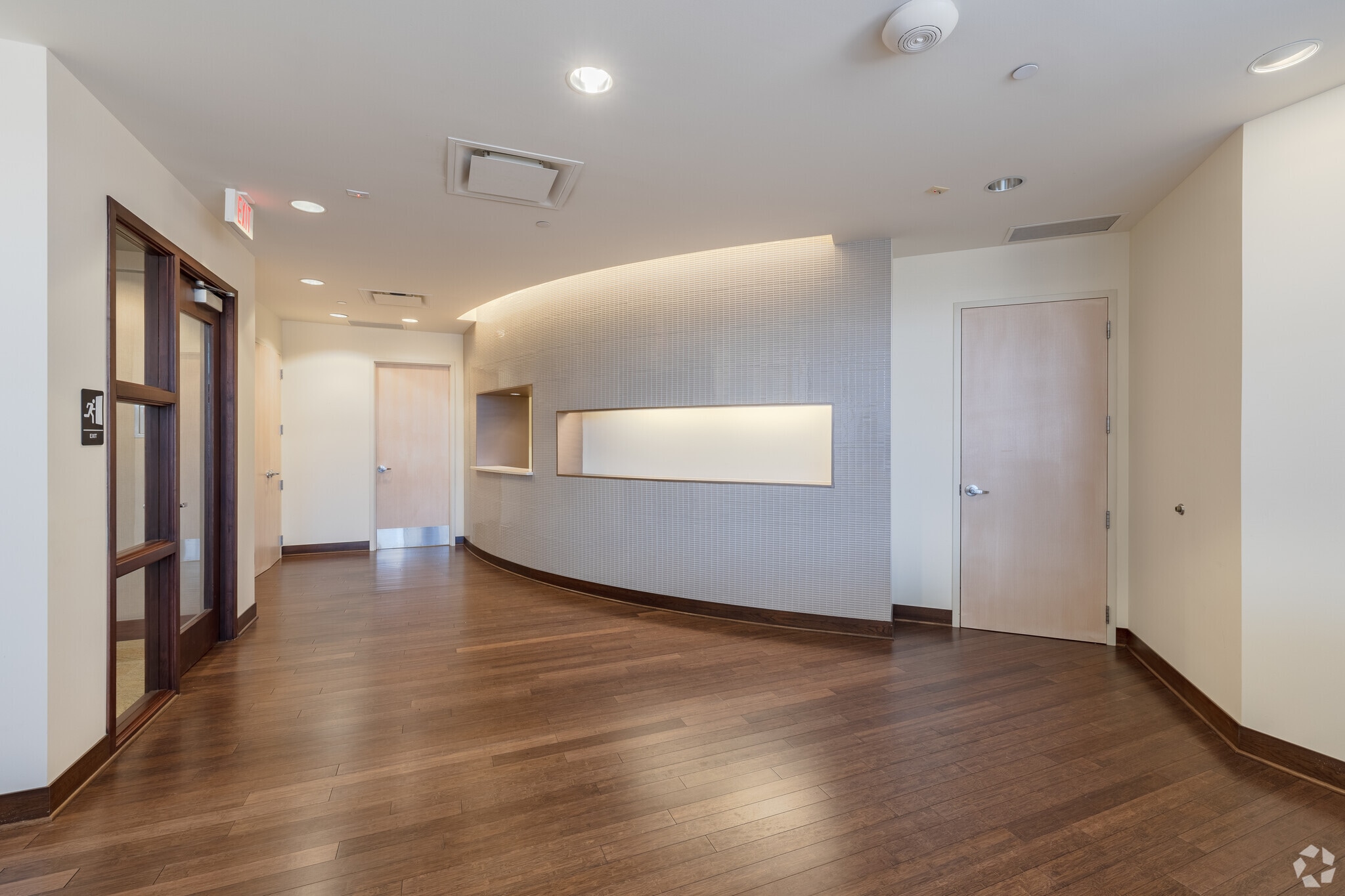 39475 Lewis Dr, Novi, MI for lease Interior Photo- Image 1 of 6