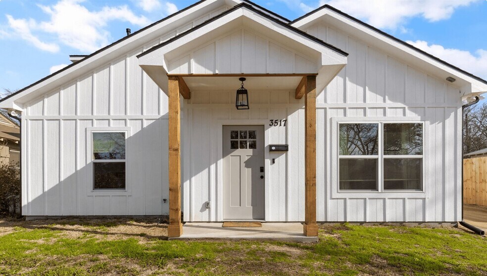 3517 Mission St, Fort Worth, TX for sale - Primary Photo - Image 1 of 11