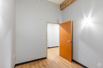 1836 NE 7th Ave, Portland, OR à louer Photo intérieure- Image 1 de 2