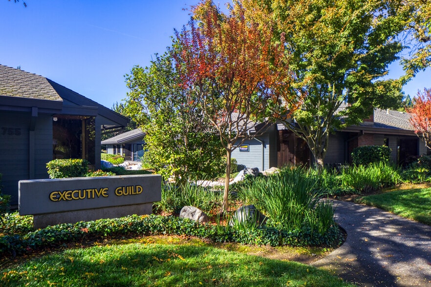 735 University Ave, Sacramento, CA for sale - Building Photo - Image 2 of 4