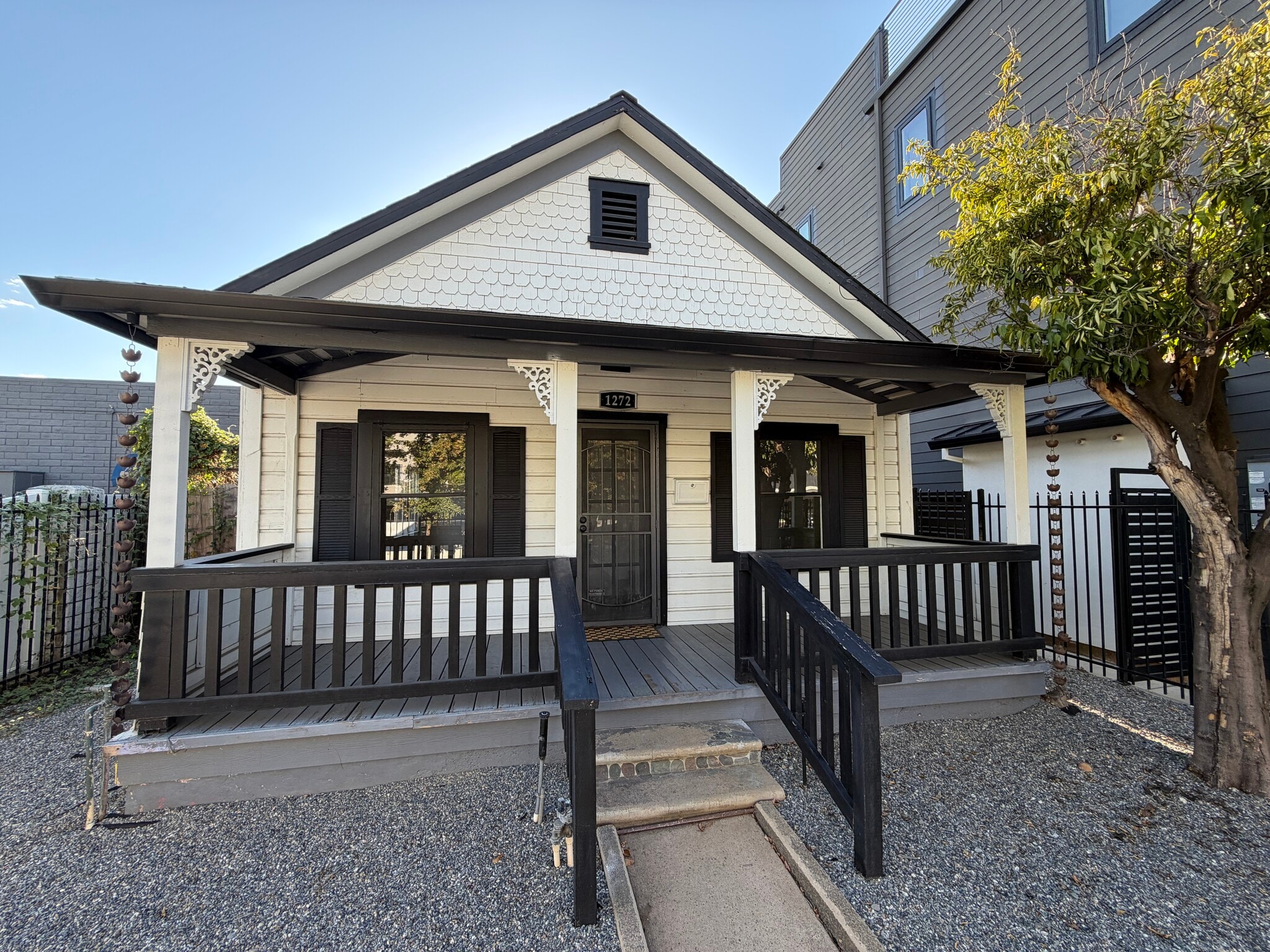 1272 Oregon St, Redding, CA for sale Primary Photo- Image 1 of 15