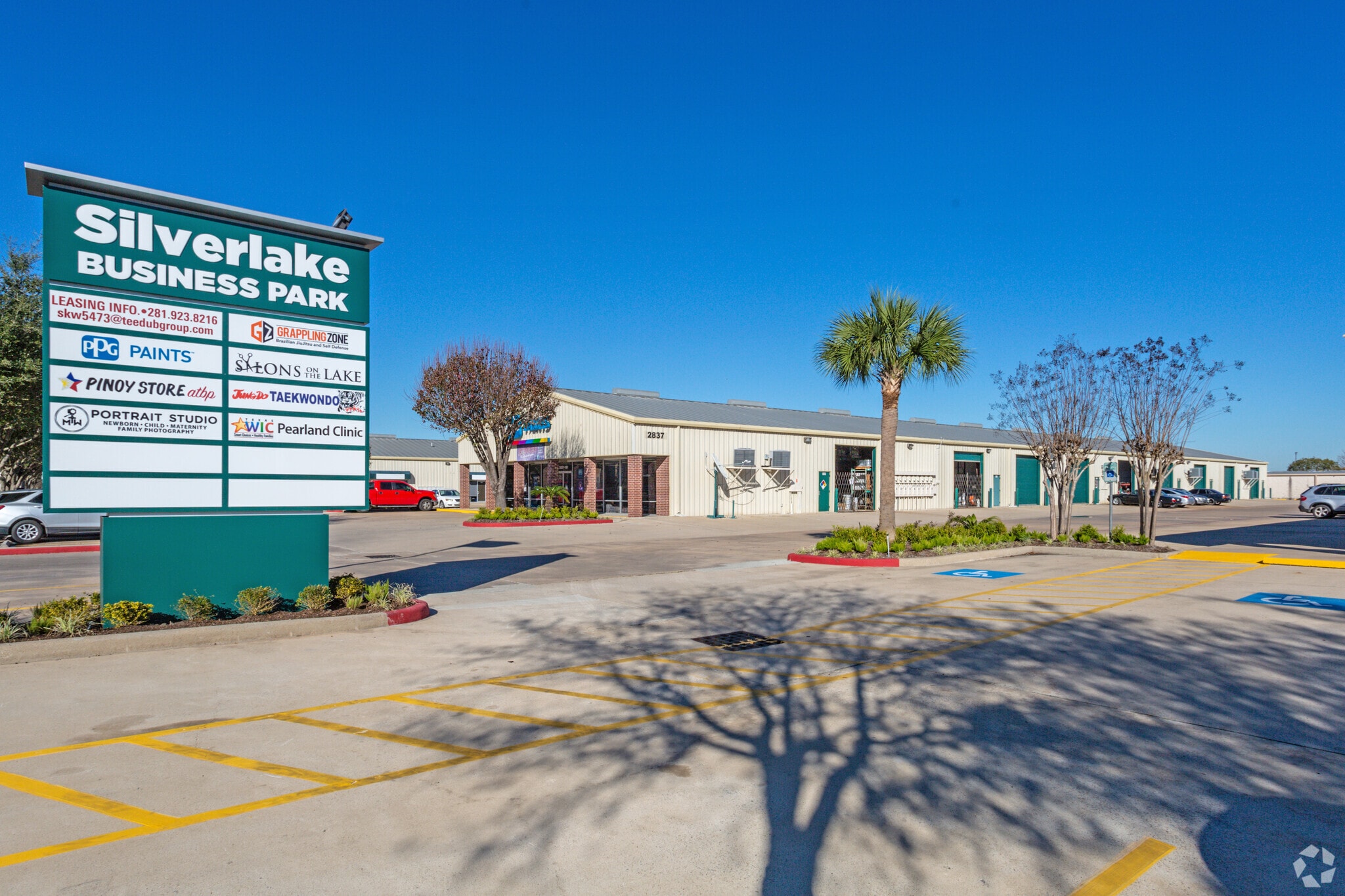 2825 Miller Ranch Rd, Pearland, TX for lease Primary Photo- Image 1 of 9