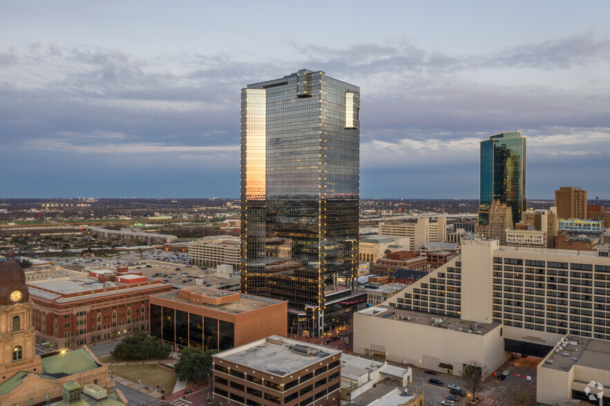 201 Main St, Fort Worth, TX à vendre - Photo du bâtiment - Image 1 de 1