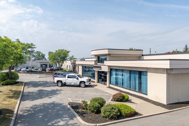 Plus de détails pour 3230-3268 Union Rd, Cheektowaga, NY - Local d'activités à louer
