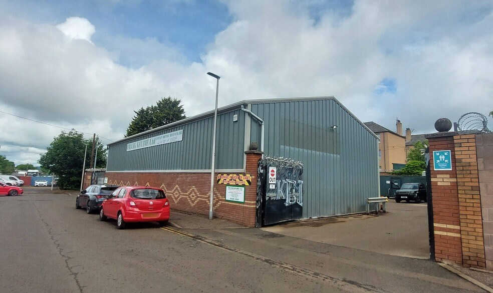 6 Herons Ln, Dundee à louer - Photo du bâtiment - Image 2 de 9
