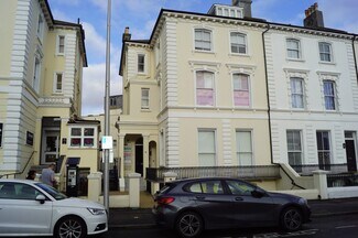 Plus de détails pour 5 Hyde Gardens, Eastbourne - Bureau à louer