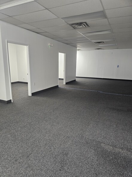 131 Main St, Hackensack, NJ for lease - Building Photo - Image 3 of 17