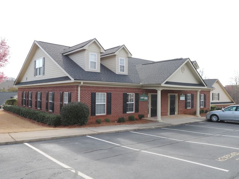 221-223 Adley Way, Greenville, SC for lease Primary Photo- Image 1 of 9