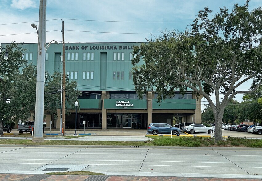 3340 Severn Ave, Metairie, LA for lease - Building Photo - Image 2 of 4