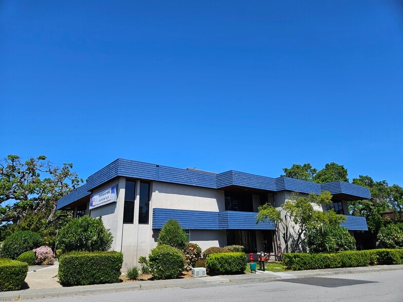 1 Commercial Blvd, Novato, CA à louer - Photo du bâtiment - Image 3 de 8