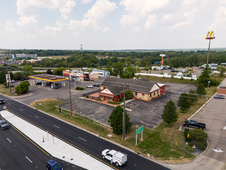 2424 Kings Mills Rd, Mason, OH for lease - Building Photo - Image 2 of 7