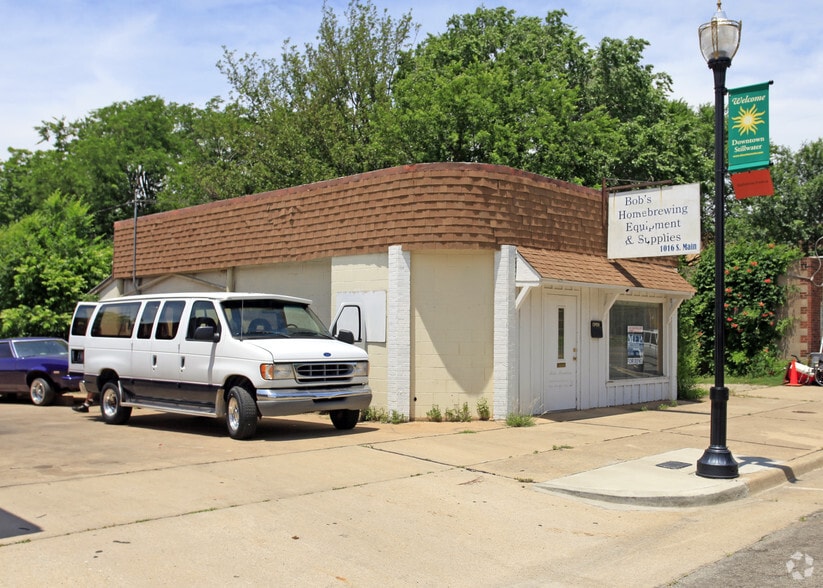 1016 S Main St, Stillwater, OK for lease - Building Photo - Image 2 of 2