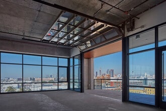 2130 Violet St, Los Angeles, CA for lease Interior Photo- Image 1 of 1