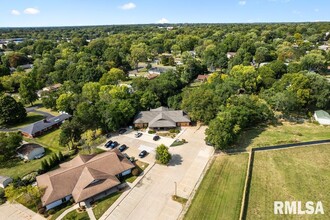 5113 N Executive Dr, Peoria, IL - aerial  map view - Image1