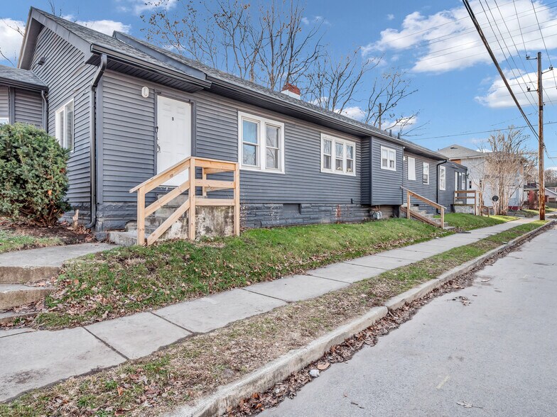 3178 N Capitol Ave, Indianapolis, IN à vendre - Photo du bâtiment - Image 2 de 27