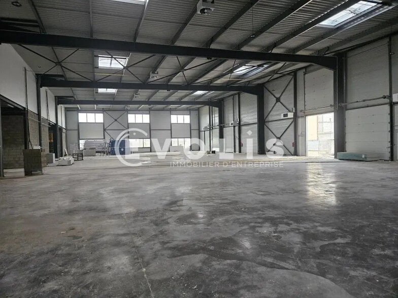 Local d'activités dans Bondoufle à vendre - Photo intérieure - Image 2 de 6