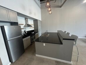 1000 Marietta St NW, Atlanta, GA à louer Photo intérieure- Image 2 de 5