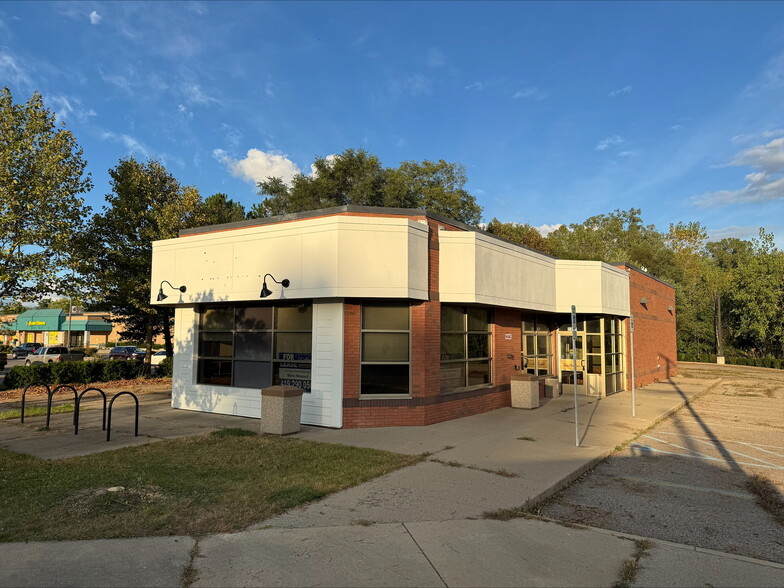 2350 Cedar St, Holt, MI for lease - Building Photo - Image 2 of 3