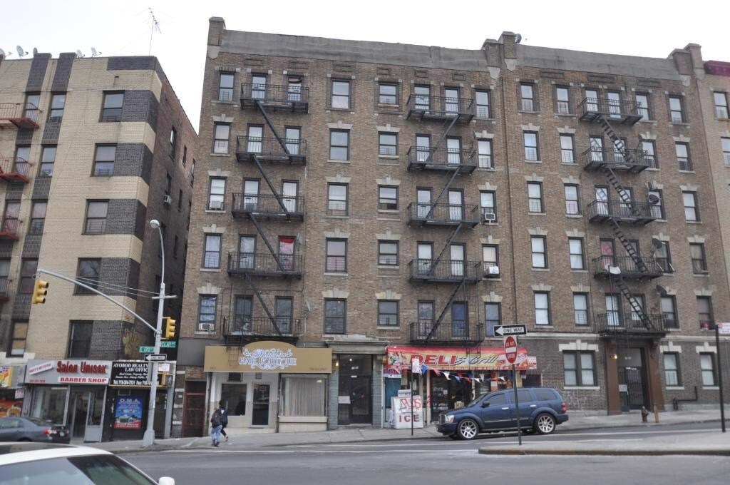 1402 Clay Ave, Bronx, NY à vendre Photo principale- Image 1 de 2