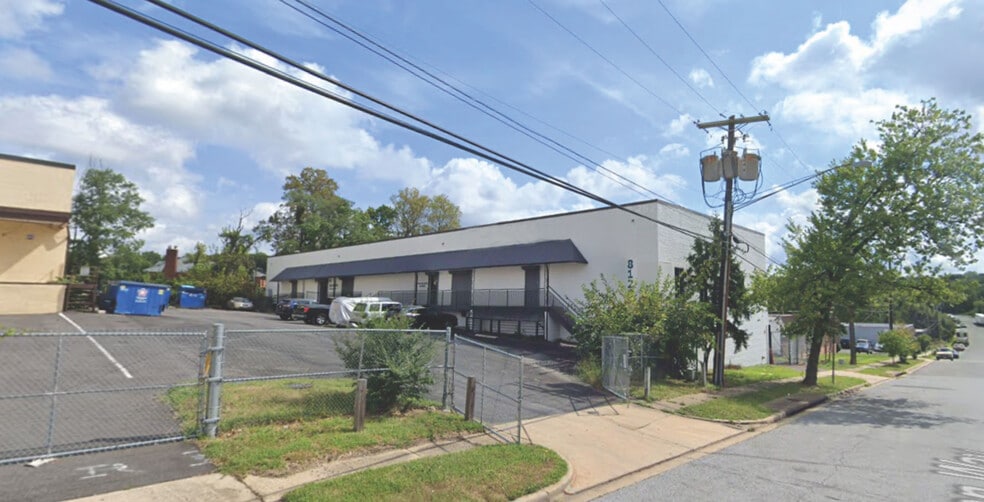 8120-8136 Cryden Way, Forestville, MD for lease - Building Photo - Image 1 of 2