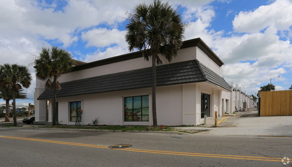 102 6th Ave N, Jacksonville, FL à louer - Photo intérieure - Image 3 de 16